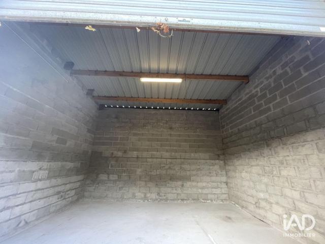 Location Hangar 40 m²