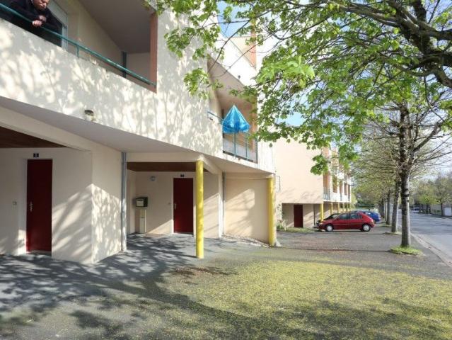Location House Avenue des Petits Champs, Buzançais