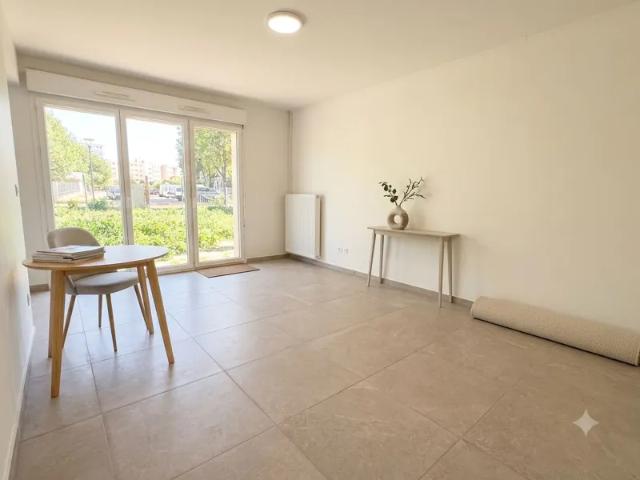 Location House Avenue du 11 Novembre, Méru