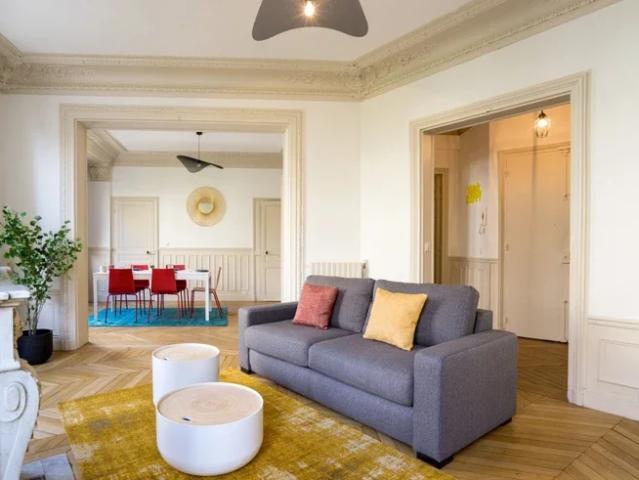 Location Appartement Avenue Mozart, Paris