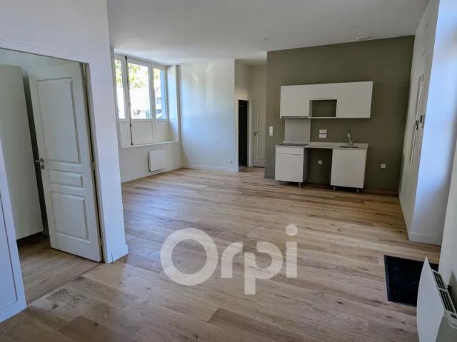 Location House Avenue Pierre de Nolhac, Riom