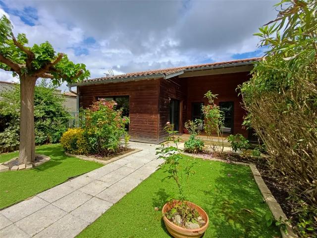Location House Avenue Raymond Sommer, Cadours