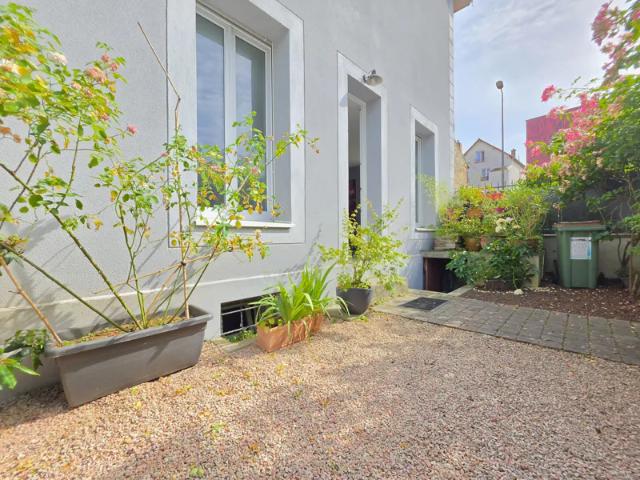 Location House Boulevard de Stalingrad, Malakoff