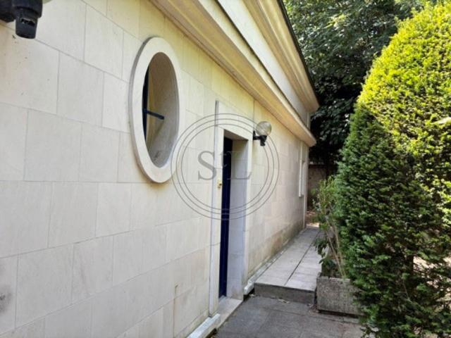 Location House Boulevard Saint Antoine, Versailles