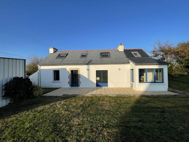 Location House C 8, Saint Yvi