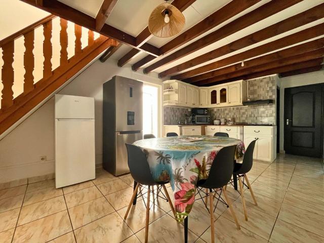 Location House Chemin Bois d'Olives, Saint Pierre