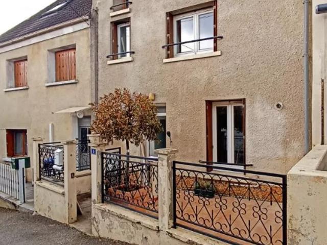 Location House Chemin de Jouarres à Villeneuve, Saint Cyr sur Morin