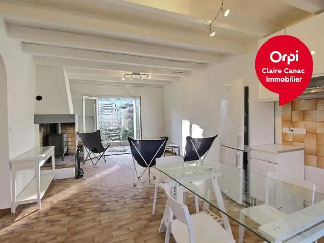Location House Chemin de Las Communes, Lacaze