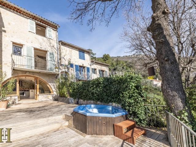 Location House Chemin des deux Chapelles, Grasse