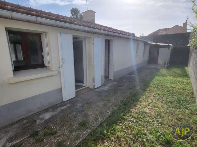 Location House Chemin des Prés de la Garenne, Reboursin