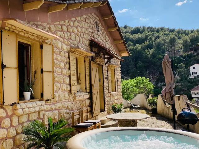 Location House Chemin du Vallon des Escourtines, Marseille