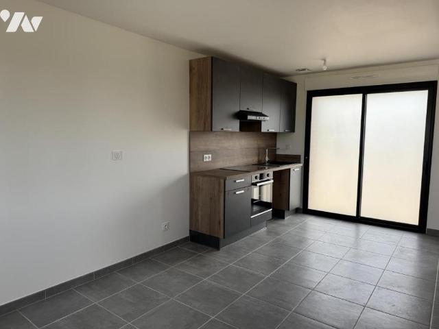 Location House Chemin Vert de Seux, Fluy