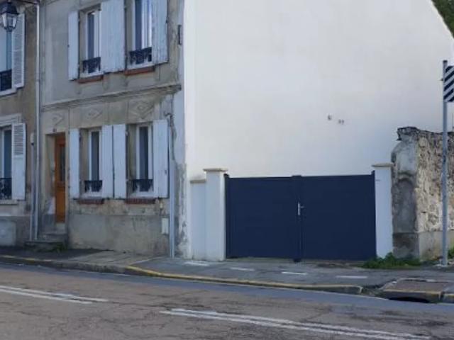 Location House D 17, Coulombs en Valois