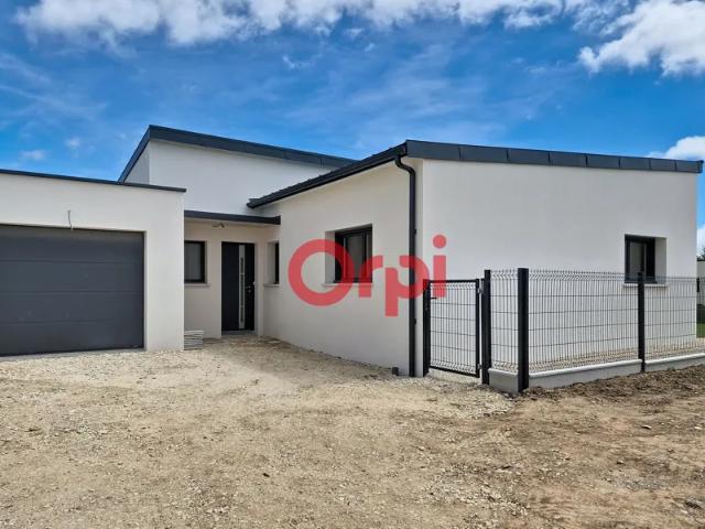 Location House D 1, Péaule