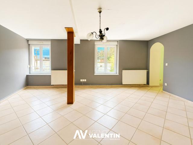 Location House D 28, Xammes