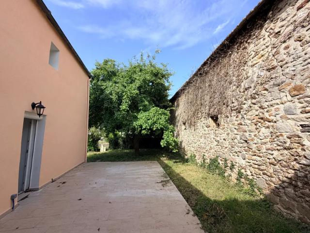 Location House D 4, Bézu Saint Germain