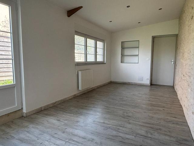Location House D 741, Saint Martin l'Ars