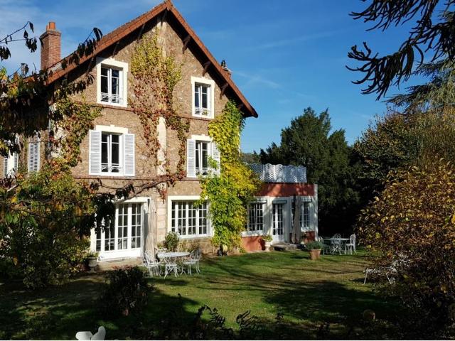 Location House Domaine du Val Vert, Gif sur Yvette