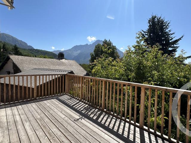 Location House Pl Place De La Poste, Le Freney d'Oisans