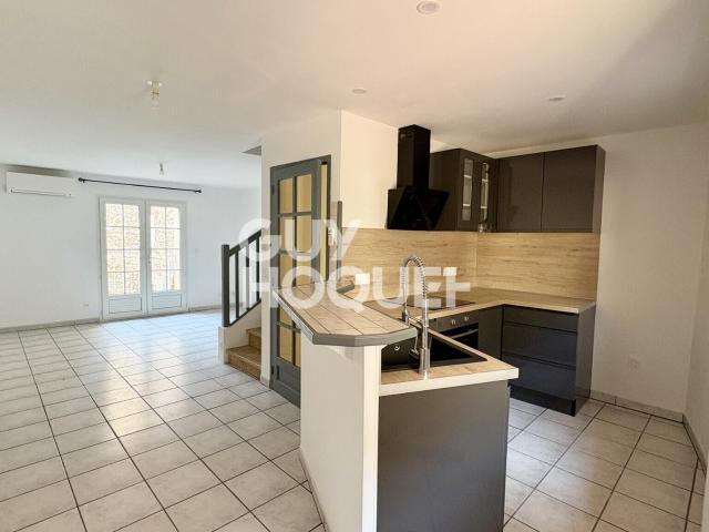 Location House Place Alain Savary, Elne