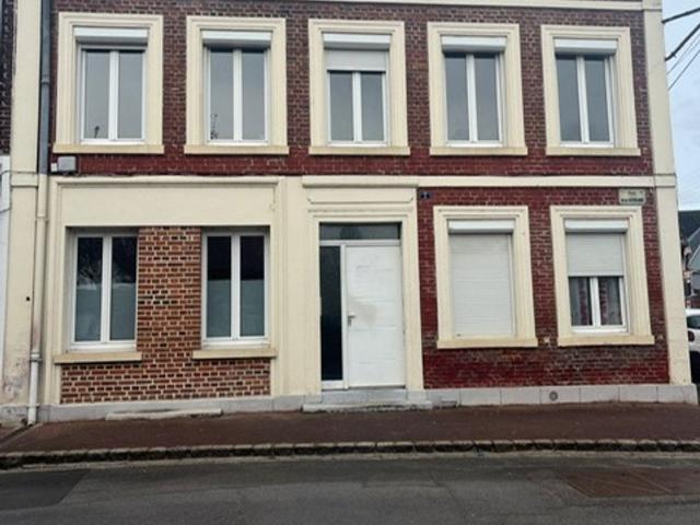 Location House Place de la République, Roye