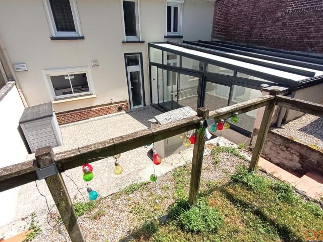 Location House Place de l'Amiral Courbet, Boves