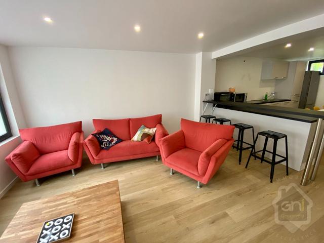 Location House Place Jeanne Hachette, Beauvais