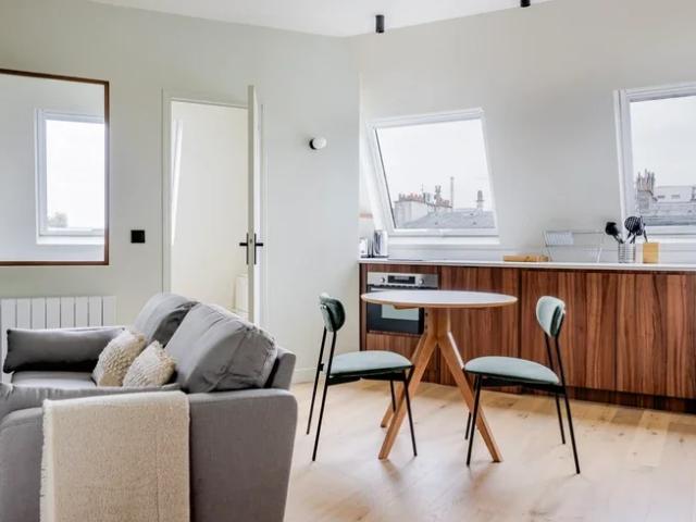 Location Appartement Place Lino Ventura, Paris