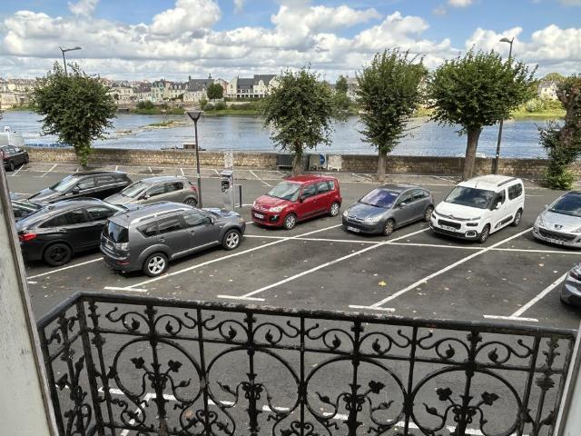 Location House Quai Mayaud, Saumur