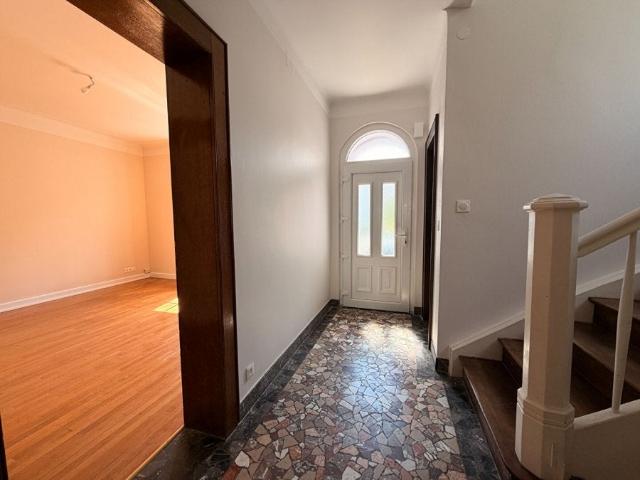 Location House Quai Pierre Marchal, Thionville