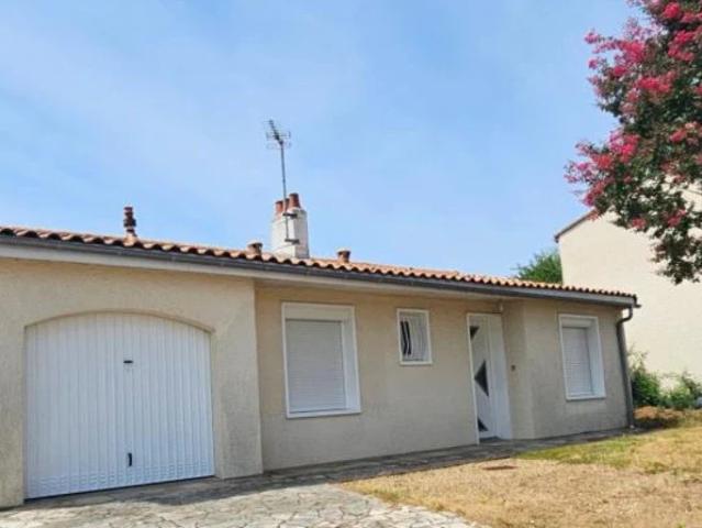 Location House Quartier St Pallais, Saintes