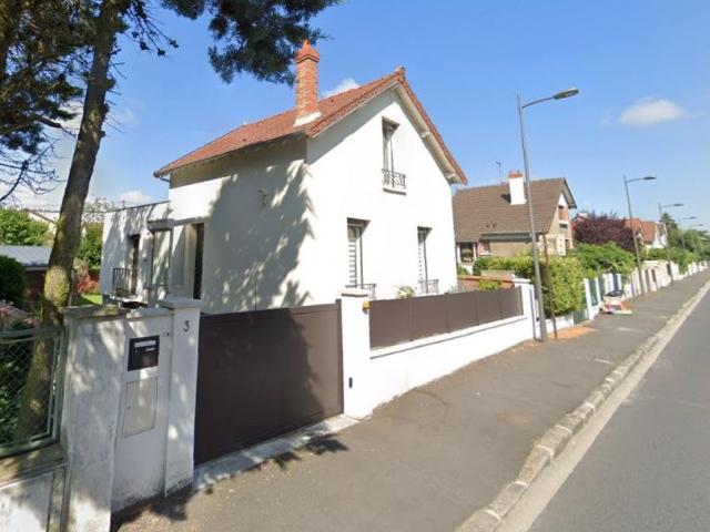 Location House Route Centrale, Saint Germain en Laye