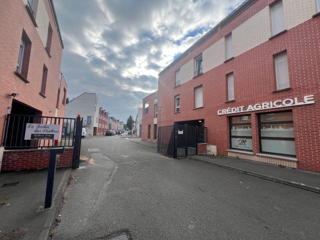 Location House Route d'Abbeville, Hangest sur Somme