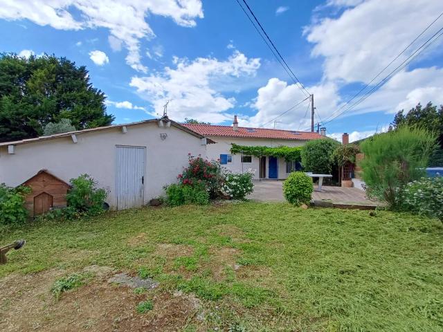 Location House Route de Lhommaize, Cubord Rive Gauche