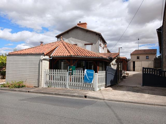 Location House Route de Mihoudy, Aubigné sur Layon