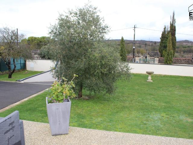 Location House Route d'Envaux, Breuty