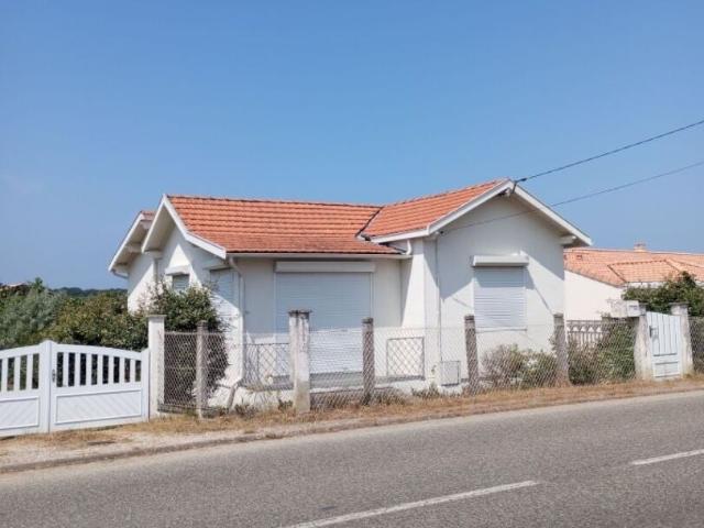 Location House Route du Petit Charannat, Ladignac le Long