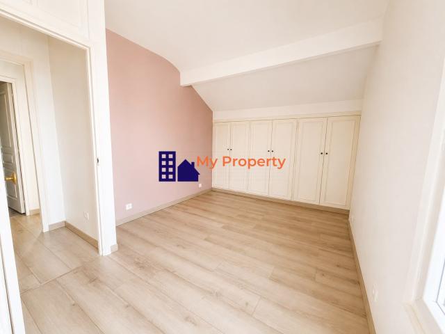 Location House Rue Beethoven, Houilles