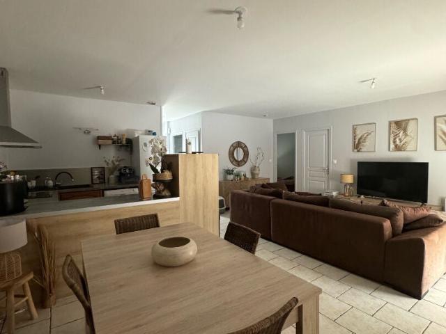 Location House Rue Georges Clemenceau, Luçon