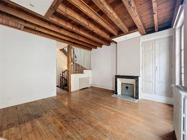 Location House Rue Grammont, Agen