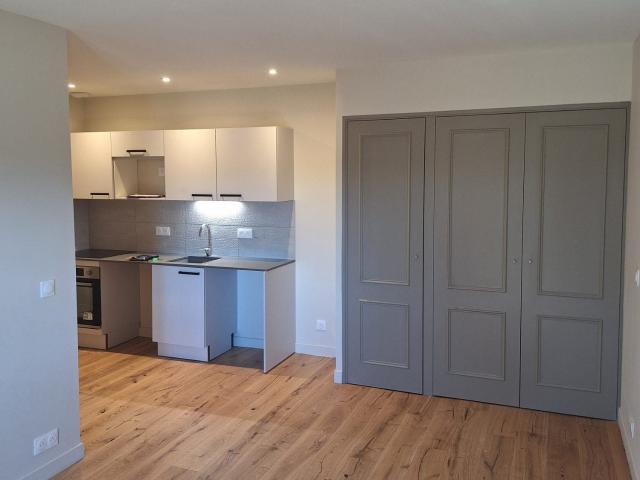 Location House Rue Grivolas, Avignon