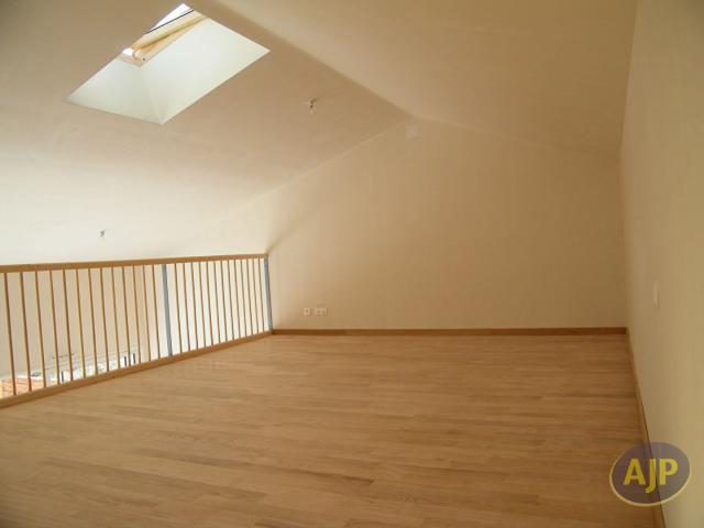 Location House Rue Guy Vanhor, Saint Christophe en Bazelle