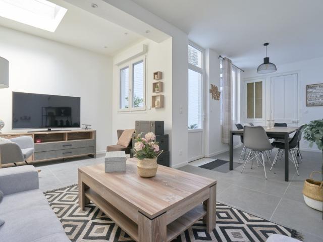 Location House Rue Gustave Joncquet, Lille