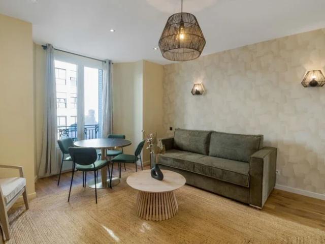 Location House Rue d'Avron, Paris