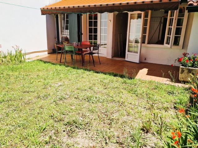 Location House Rue Luis Mariano, Biarritz