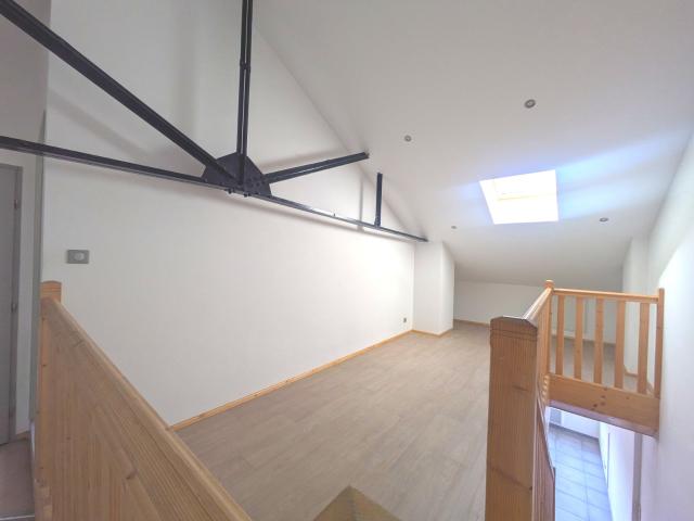 Location House Rue de Brosse, Feurs