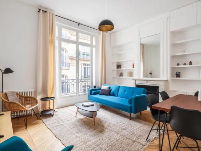 Location House Rue de Longchamp, Paris