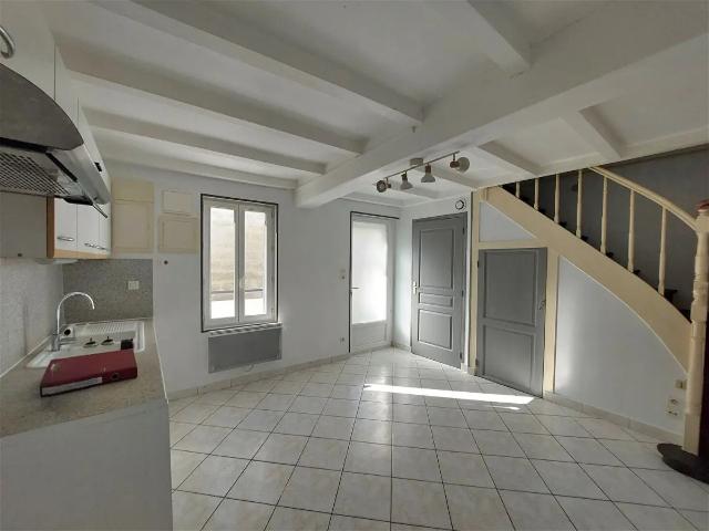 Location House Rue de la Grève, Saintes
