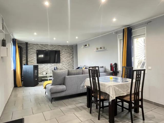 Location House Rue de la Mairie, Abbeville Saint Lucien