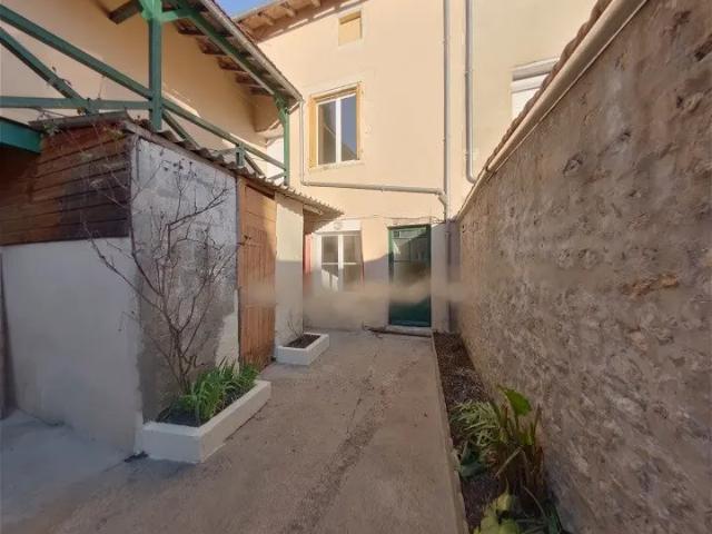 Location House Rue de la Paix, Chauvigny
